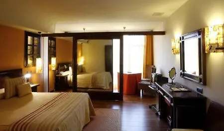 La Rectoral Taramundi